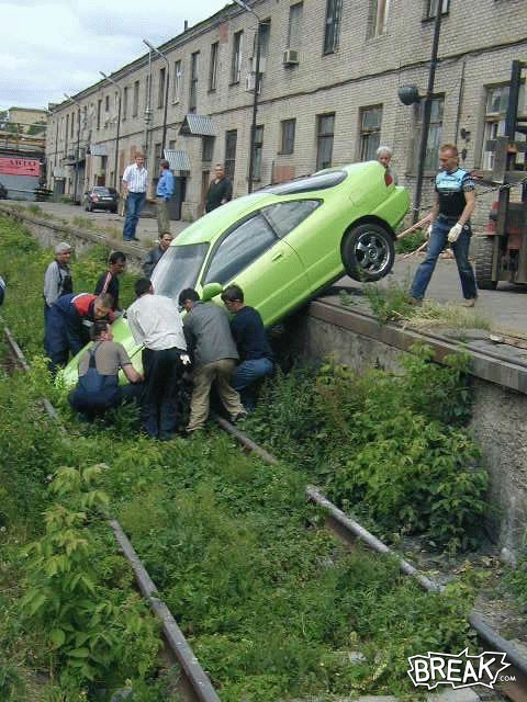 32jul9-never-buy-a-lime-green-car.jpg