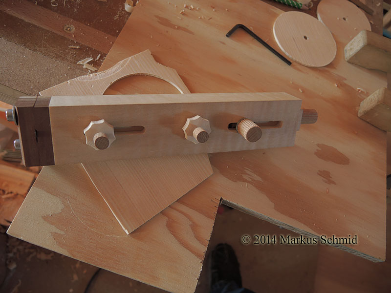 2014_P7700_1205-1.jpg