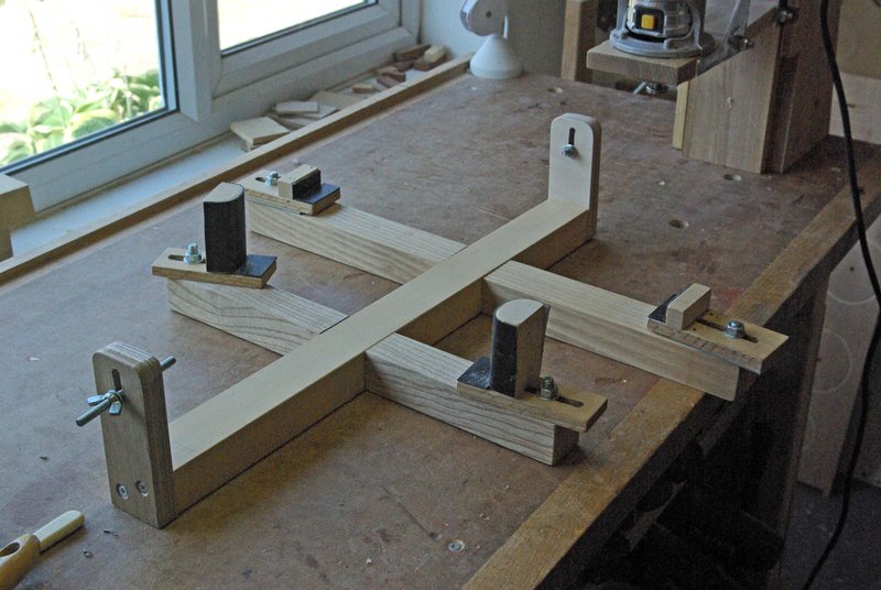 Binding jig 2small.jpg