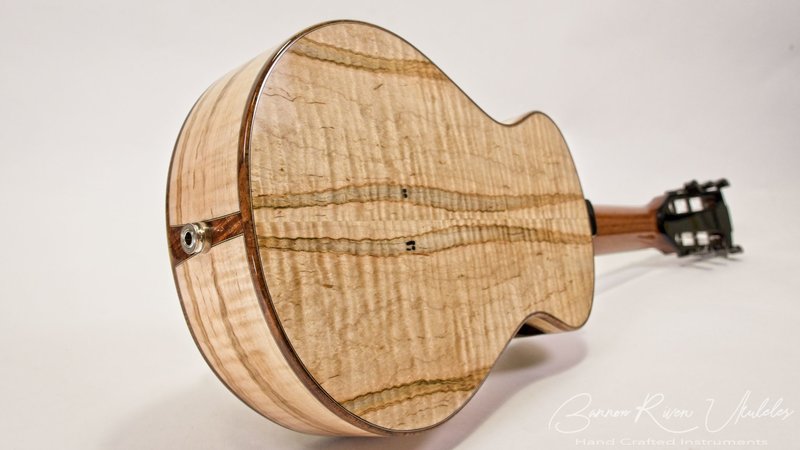 Ambrosia Maple and Torrified Sitka Guitalele010.jpg