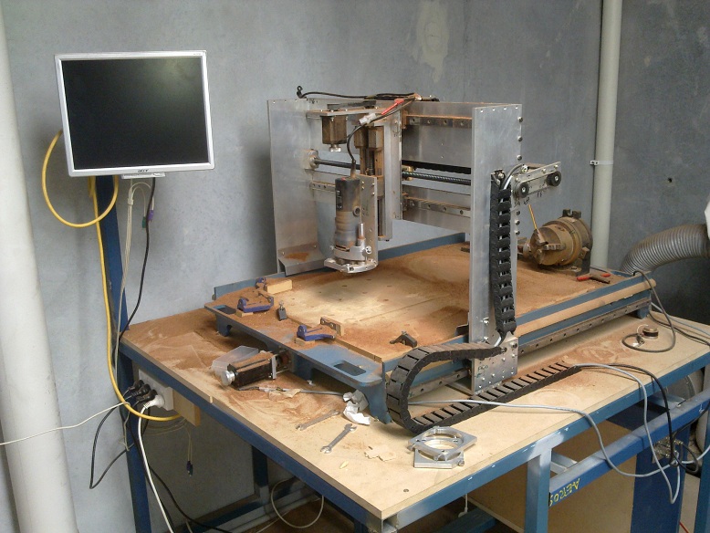 cnc router.jpg