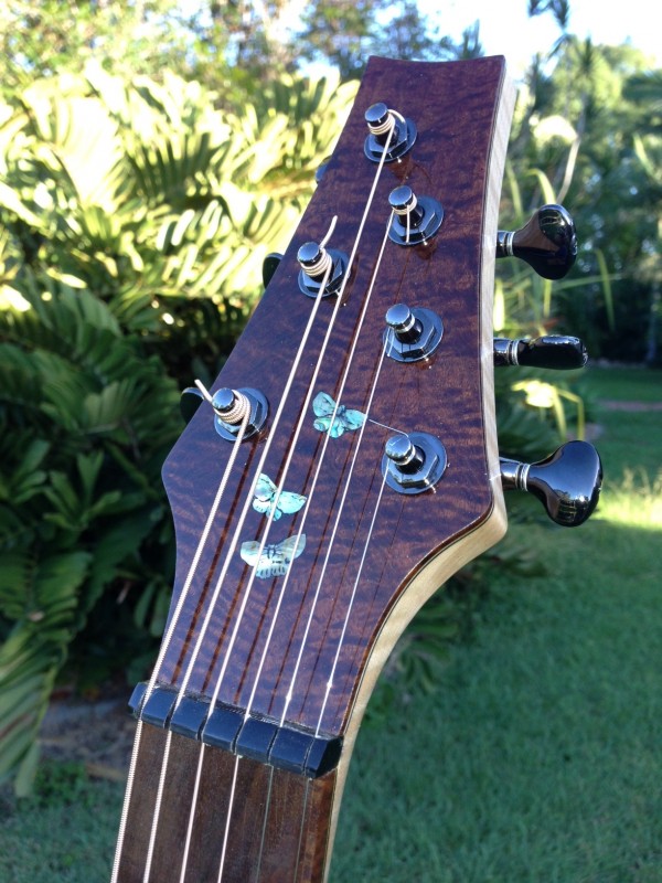 Headstock.JPG